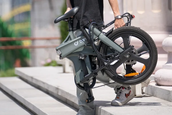 DYU T1 20in Foldable E-Bike, 250W, Lightweight - obrazek 9