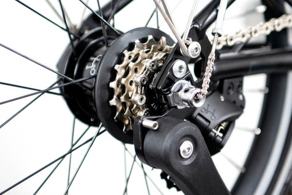 Brompton Electric C Line Explore 12‑Speed Folding E‑Bike – Roller Frame - Image 6