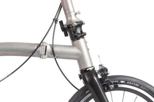 Brompton T Line One 1-Speed Folding Bike | Blasted Titanium, Mid Handlebar - Image 5