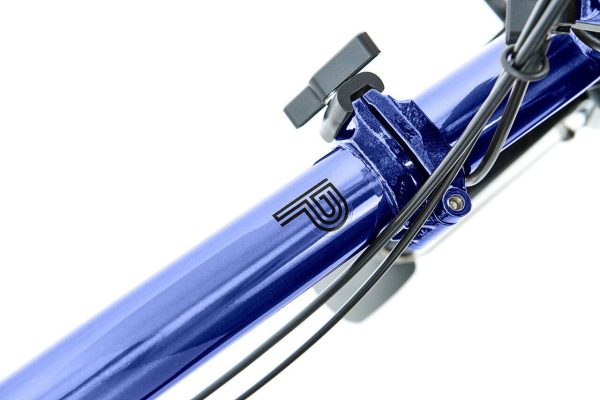 Brompton P Line 4-Speed Urban Folding Bike | Midnight Black, Titanium Frame - Image 9