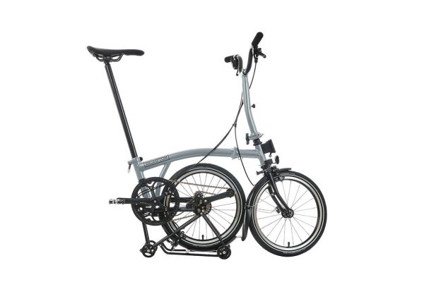 Brompton P Line 4-Speed Urban Folding Bike with Roller Frame | Lunar Ice, Mid Handlebar - Image 4