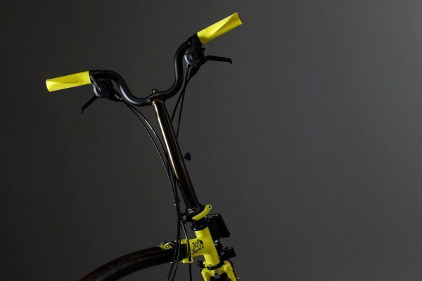 Brompton x Tour de France C Line 6-Speed Folding Bike - Leaders Yellow, Mid Handlebars - Image 3