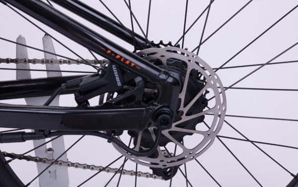 Mondraker F-Play 24 2025 – Premium Electric Mountain Bike for Kids with Mahle Drive System - Image 3