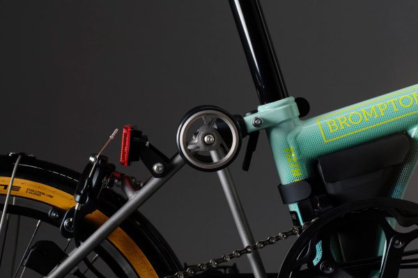 Brompton x Tour de France P Line 12-Speed Folding Bike - Sprinters Light Green, Low Handlebars - Image 9
