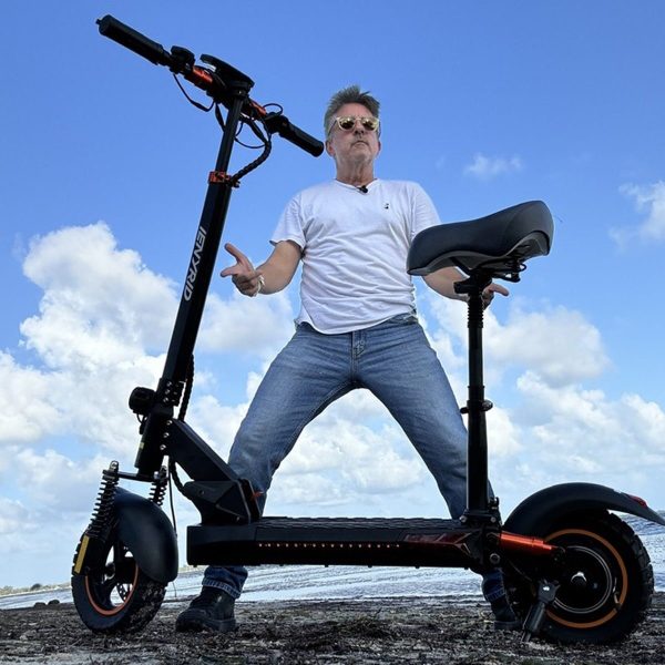 iENYRID M4 Pro S+ Max Electric Scooter – 800W Motor, 20Ah Battery, 37-Mile Range - Image 3