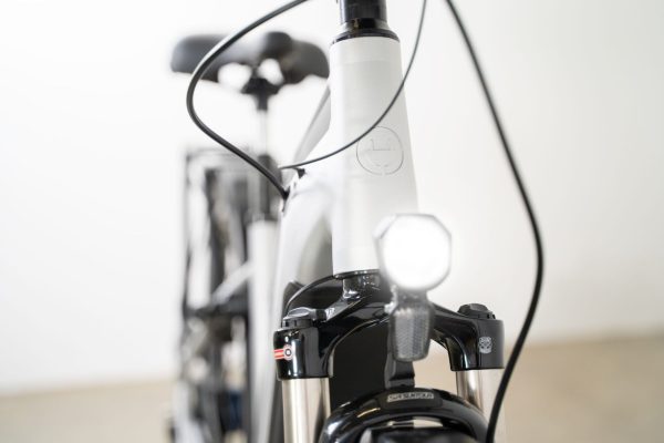 Volt Infinity LS Step-Through E-Bike – Premium Comfort Meets Cutting-Edge Shimano STEPS Tech - Image 3