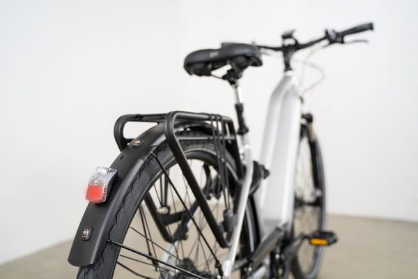 Volt Infinity LS Step-Through E-Bike – Premium Comfort Meets Cutting-Edge Shimano STEPS Tech - Image 7
