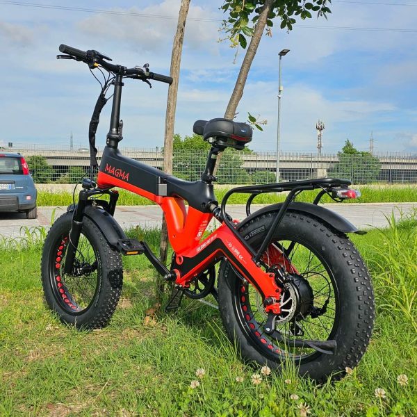Magma 250W Electric Fat Bike – Powerful and Versatile with 48V Battery - obrazek 2