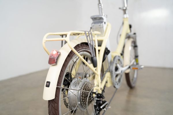 Volt Metro LS Foldable E-Bike – Stylish Low Step Frame for Easy Urban Commuting - Image 7